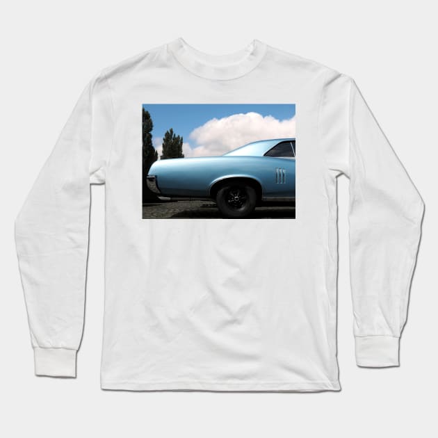 Classic Car Le Mans Long Sleeve T-Shirt by Beate Gube